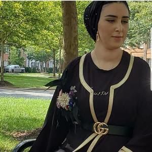 Meet your Posher, Fatima